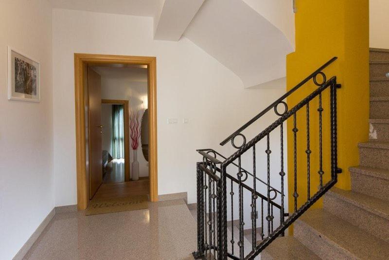 Marija F2 Apartment Krk Town Exteriör bild