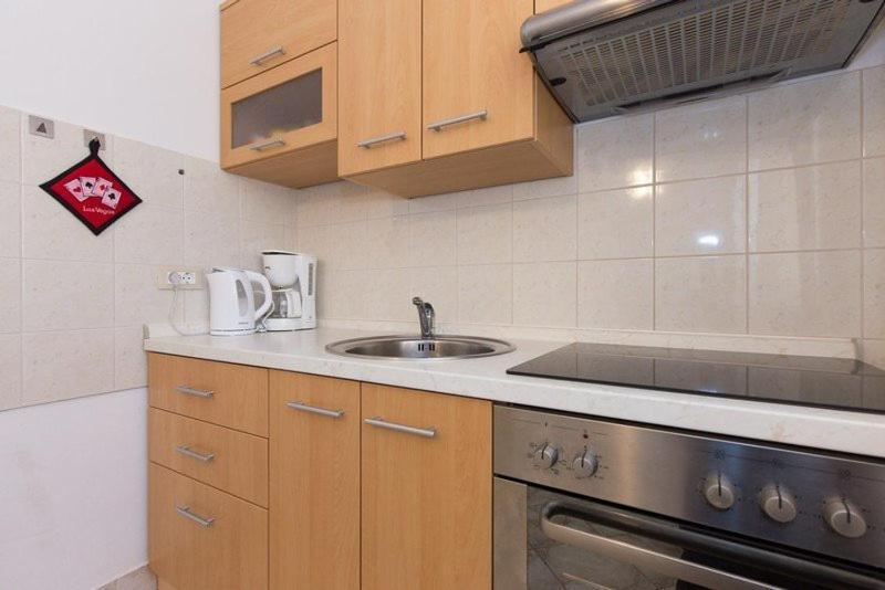 Marija F2 Apartment Krk Town Exteriör bild